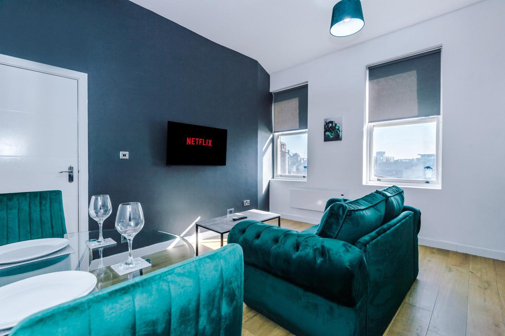 Stylish Apartment Located In The City Centre Of Liverpool Eksteriør billede