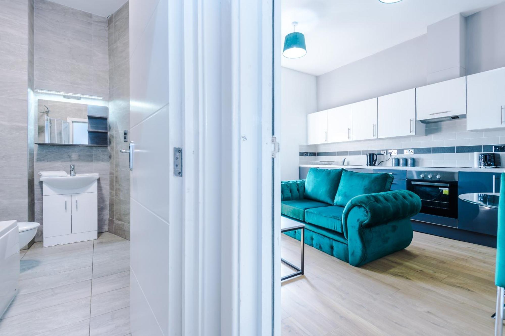 Stylish Apartment Located In The City Centre Of Liverpool Eksteriør billede